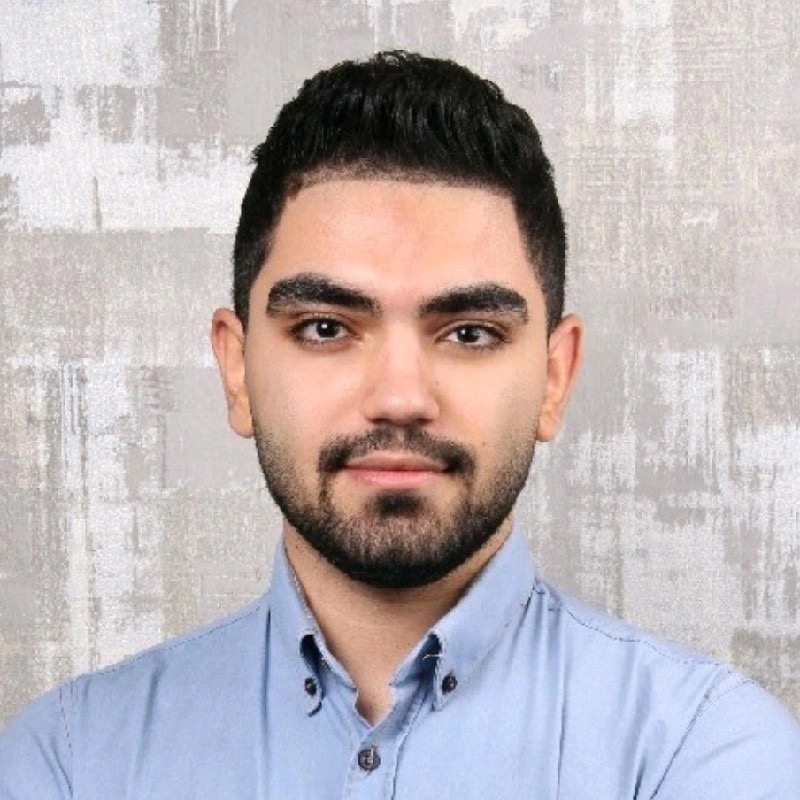 عکس امیرحسین دارابی — سخنران فرانتچپتر